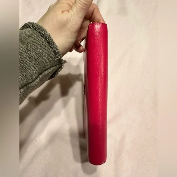 Gucci GG Marmont Zip Around wallet- Fuchsia Pink - Picture 8 of 13